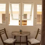 The Olive 3 - Traditional Maltese ビルグ