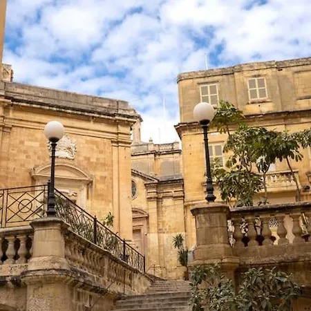 Casa de Férias The Olive 3 - Traditional Maltese Birgu