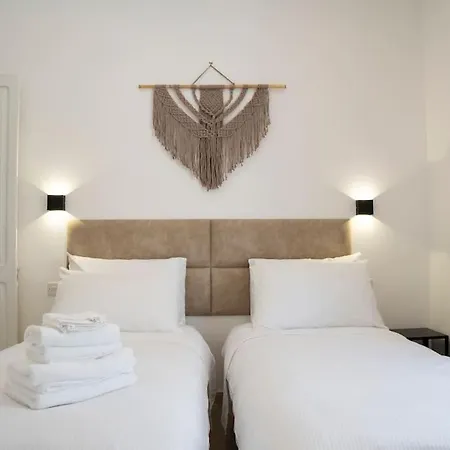 The Olive 3 - Traditional Maltese