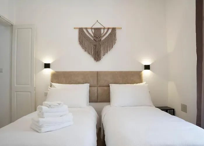 The Olive 3 - Traditional Maltese