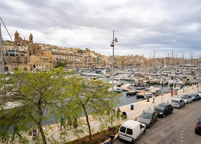 The Olive 3 - Traditional Maltese Tatil Evi *