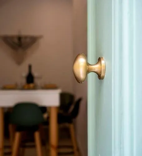 The Olive 3 - Traditional Maltese Vittoriosa